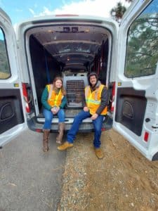 Maintenance_crew_with RR Van_photo RFormanek