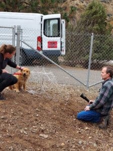 Stray dog,Stephanie with randi and Rick holding net gun_photo RFormanek