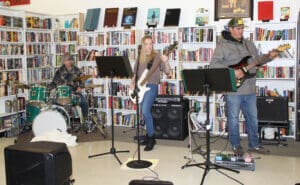 Thrift Store, live band Kinfolk, drums, bass, guitar