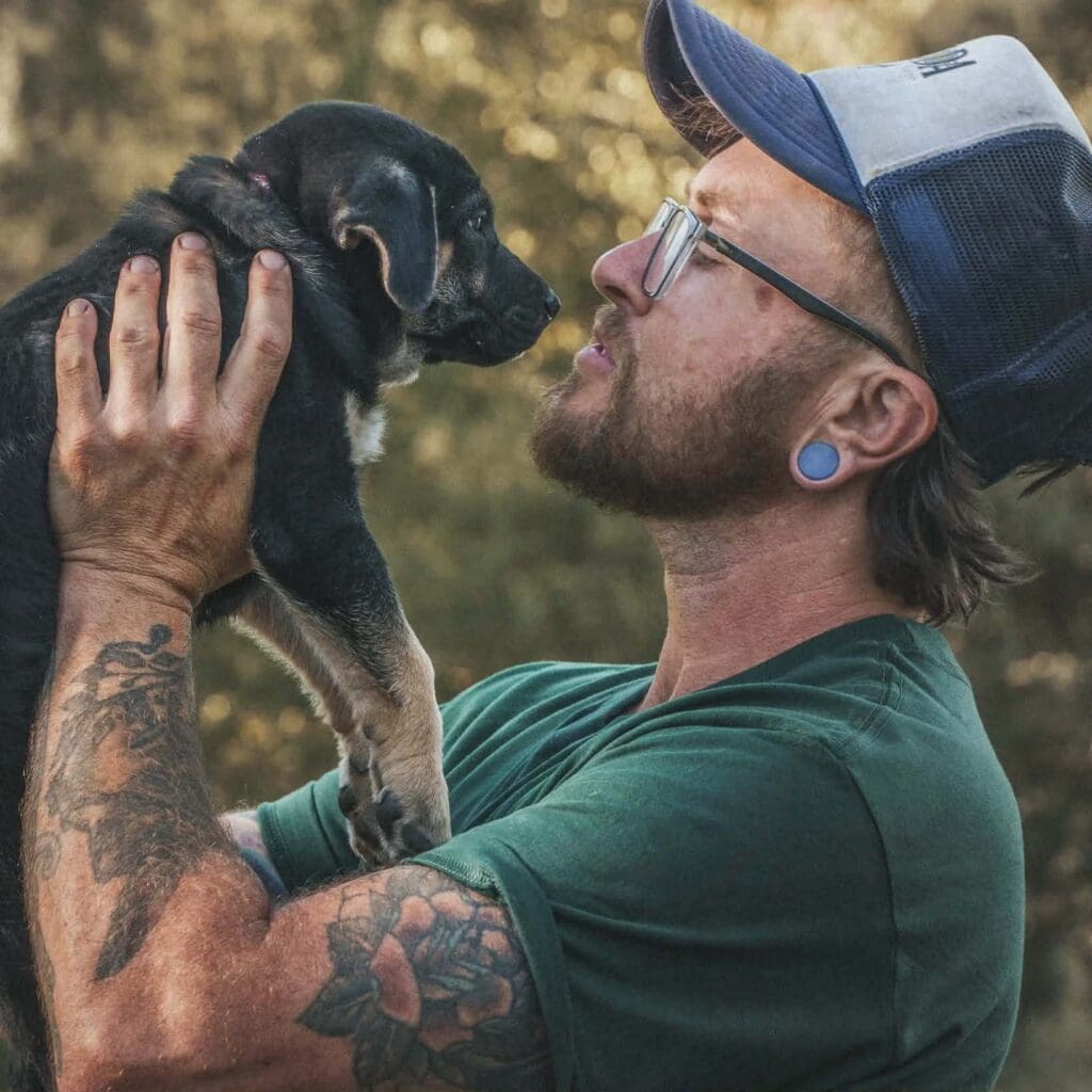 CalebArmstrong_TheHowlingThread_featured